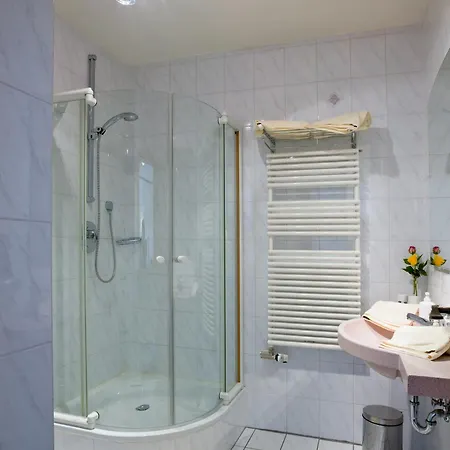 Hotel Baernriegel *